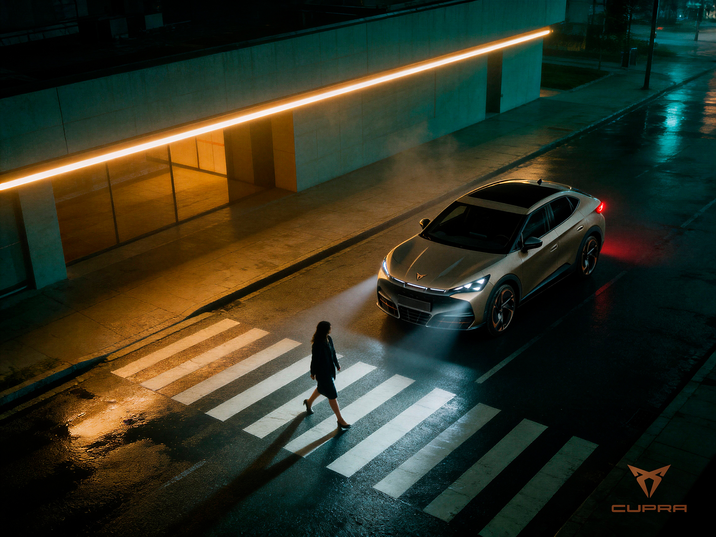 Publicidade com IA — Cupra Tavascan